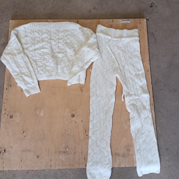 Pants - Women’s Cable Knit Cream Sweater and Legging Set